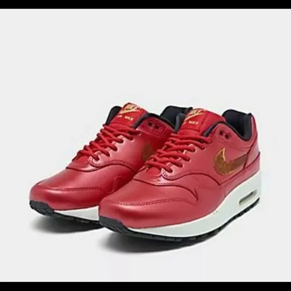 COPY - Women’s Nike air max’s se1 - Picture 2 of 5